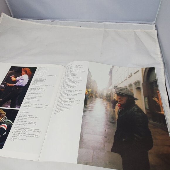 Bruce Springsteen & The E Street Band LIVE/1975-85 - *PICTURE LYRIC BOOK ONLY* - Picture 3 of 5